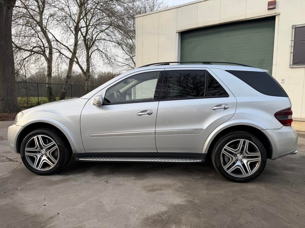 Mercedes ML63 AMG 6.2 Lichte Vracht LPI, Auto's, Automaat, Leder, https://public.car-pass.be/vhr/4fe50697-e49d-49ec-a91e-8ea5e48daef7