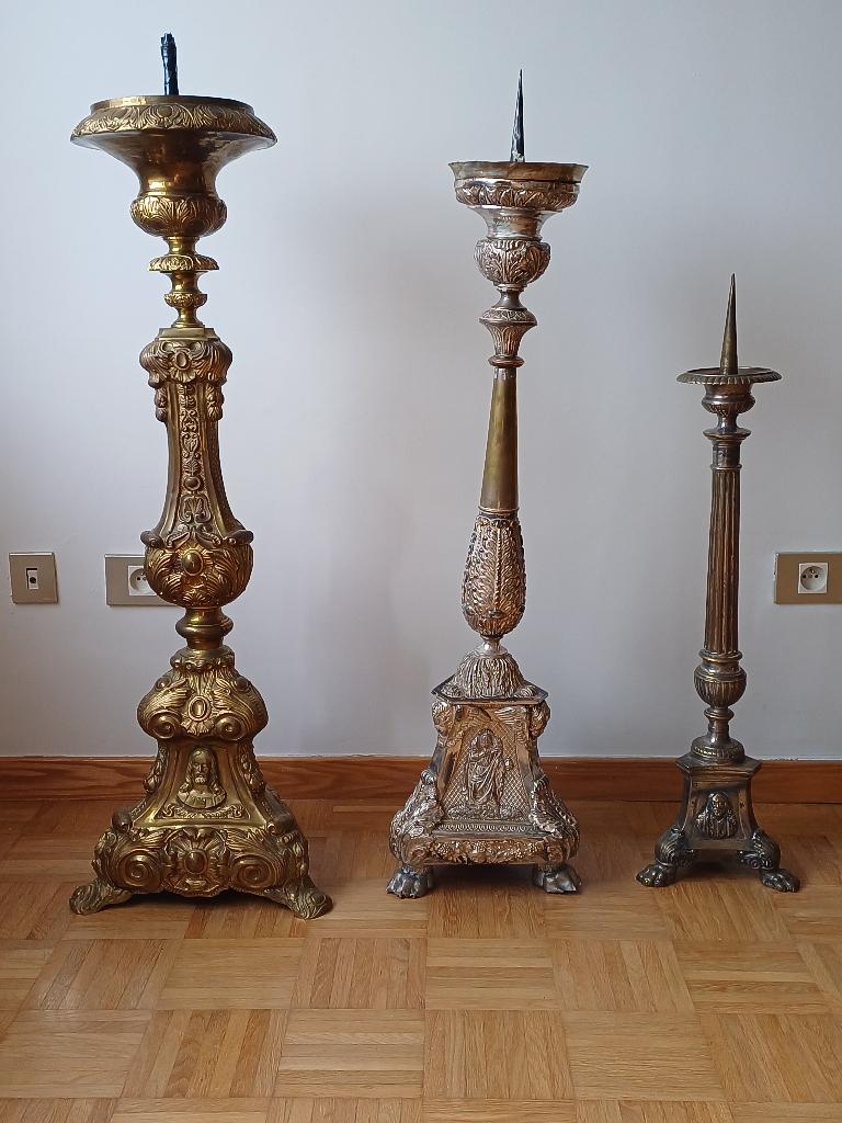 Chandelier d'église en laiton / argenté (taille moyenne), Enlèvement