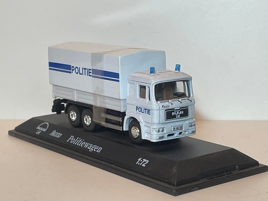 MAN F2000 Politie schaal 1:72, Ophalen of Verzenden, Zo goed als nieuw, Bus of Vrachtwagen