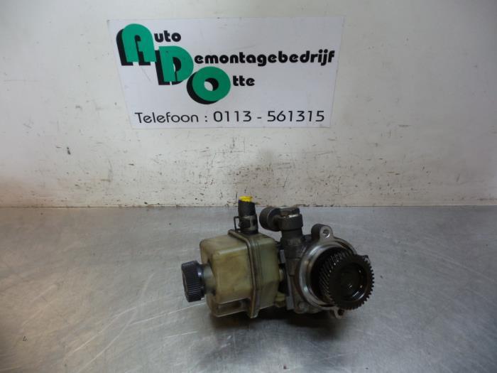 Pompe direction assistée d'un Mazda 6 (6 02-), -, 3 mois de garantie, Mazda, Utilisé