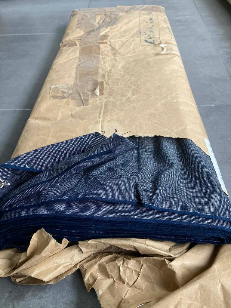 Baal stof (oorspronkelijk voor binnenkant uniformen), Hobby & Loisirs créatifs, Tissus & Chiffons, 200 cm ou plus, Autres couleurs