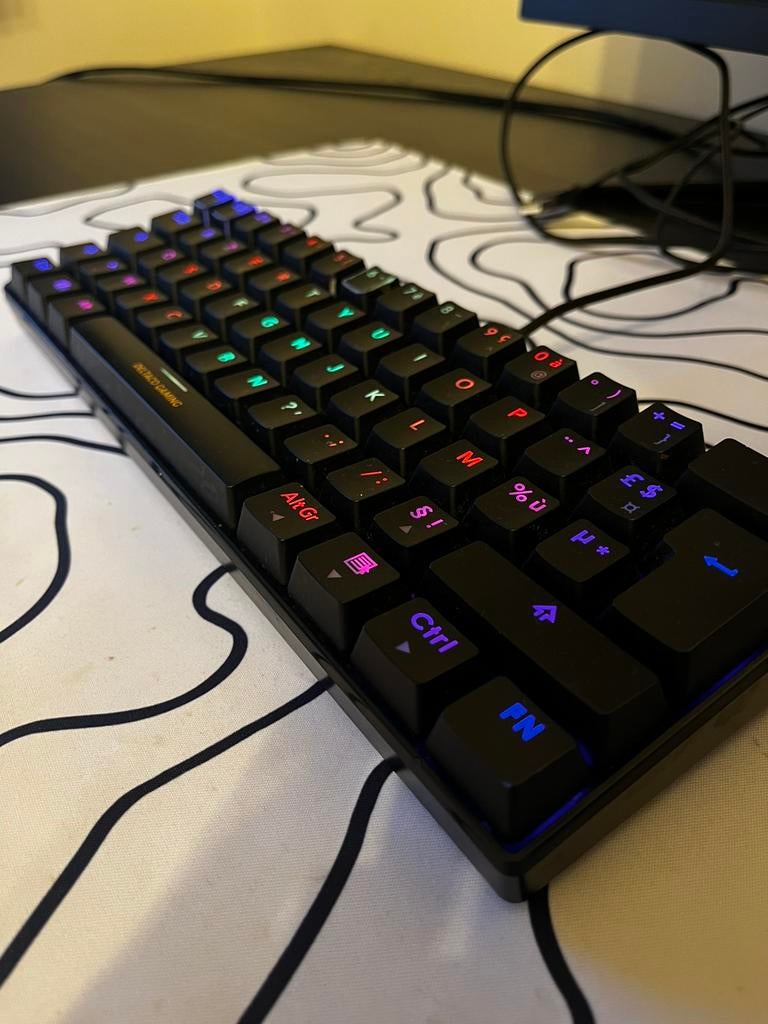Deltaco Gaming Keyboard, Computers en Software, Toetsenborden, Ophalen, Gebruikt, Gaming toetsenbord, Azerty