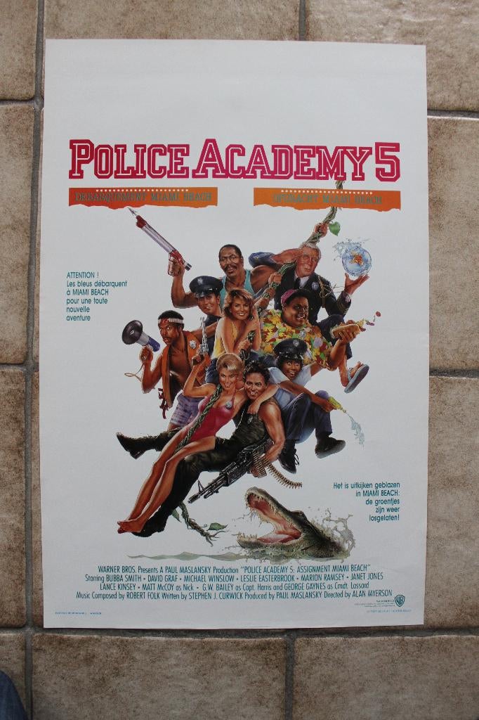 filmaffiche Police Academy 5 filmposter, Collections, Enlèvement ou Envoi, Rectangulaire vertical, A1 jusqu'à A3, Comme neuf