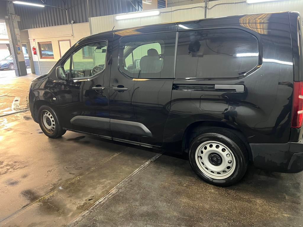 Opel Combo 1.5D L2H1 2023 87000Km Automaat, Auto's, Opel, Automaat, Monovolume, Euro 6, Zwart