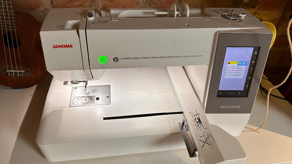 Borduurmachine Janome 550E, Artistic Digitizer FULL en meer, Ophalen, Zo goed als nieuw, Machineborduren, Borduurmachine