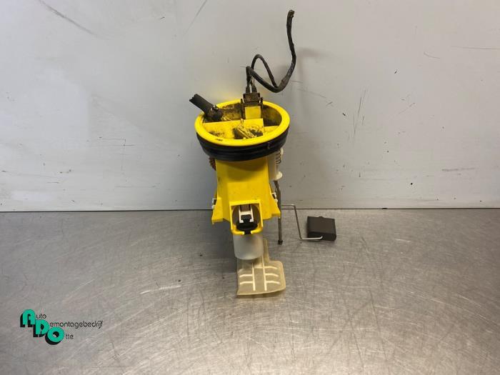 Pompe carburant électrique d'un BMW 3-Serie (3-Serie 90-), Autos : Pièces & Accessoires, Systèmes à carburant, BMW, Utilisé, 3 mois de garantie