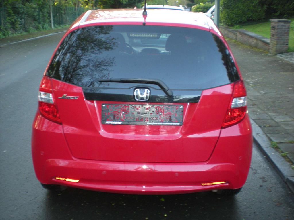 Honda Jazz 1.4i Elegance, Autos, Rouge, Euro 5, Achat, 129 g/km