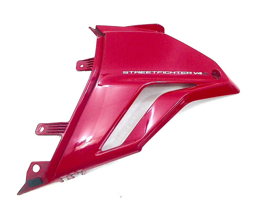 INFERIEUR CARENAGE GAUCHE Streetfighter V4 (V4S) 2020-2022, Motos, Dhr. S. di Majo, Utilisé, Info@cama-motorparts.nl, P.J. Troelstraweg 8 8
3144 CX  MAASSLUIS, NL