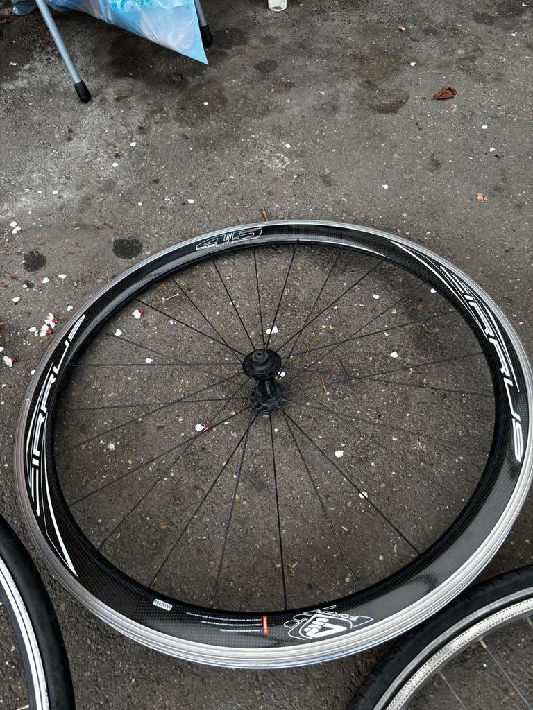 Mavic aksium race wielen, Vélos & Vélomoteurs, Vélos Pièces, Utilisé, Roue, Enlèvement ou Envoi