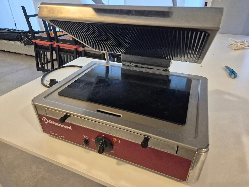 Diamond Panini Line salamanderbroodrooster — pro apparaat, Zakelijke goederen, Ophalen, Gebruikt, Fornuis, Frituur en Grillen
