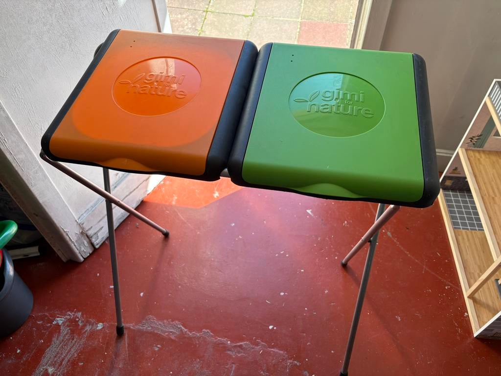 Porte poubelle, Enlèvement, Comme neuf