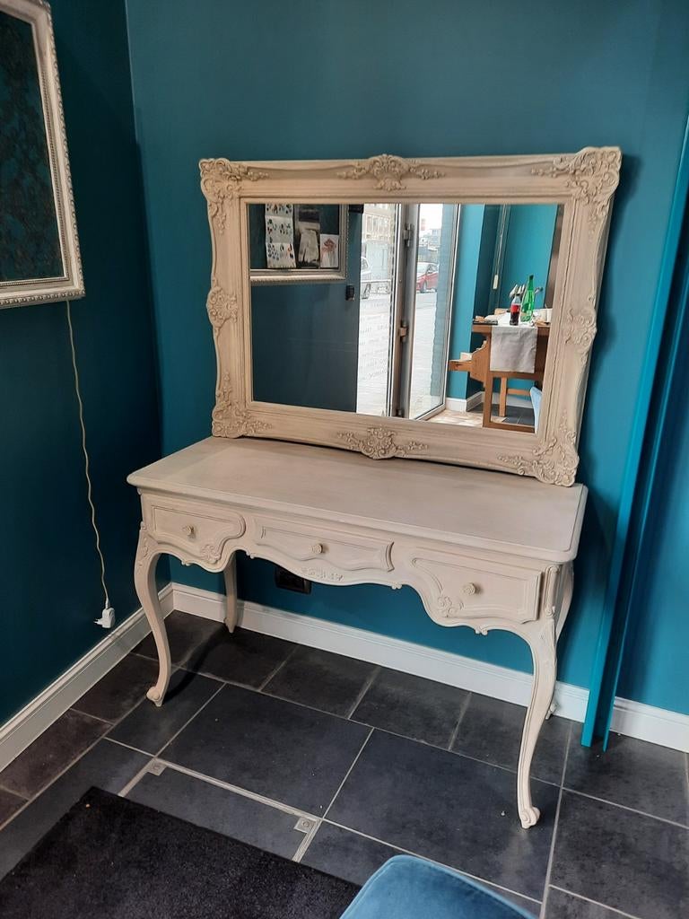 Coiffeuse avec miroir peint à la chaux, Maison & Meubles, Tables | Coiffeuses, Enlèvement