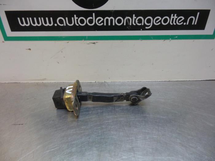 Butée 4portes avant gauche d'un Mitsubishi Space Wagon (Spa, -, Utilisé, Mitsubishi, -