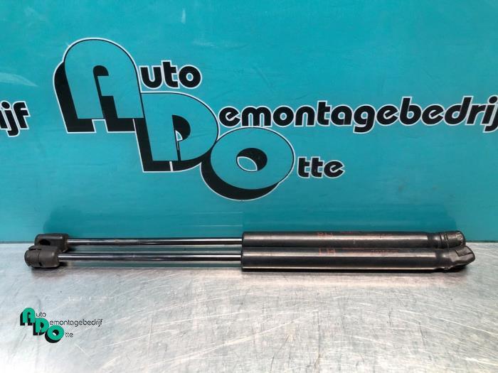 Set Gasdempers Achterklep van een Kia Picanto (Picanto 11-), -, -, Ophalen of Verzenden, -