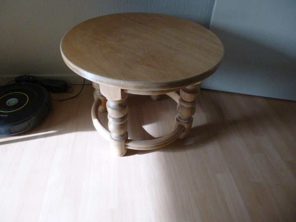 kleine ronde bijzettafel salontafel, Ophalen