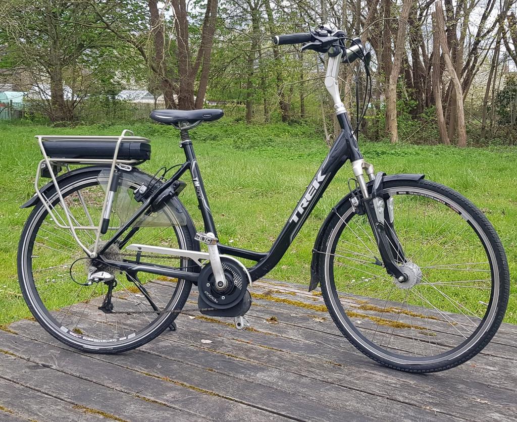 Elektrische Damesfiets Trek Bosch Middenmotor 400, Fietsen en Brommers, Ophalen