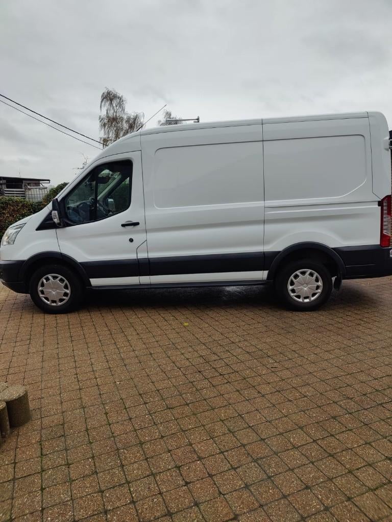 Ford Transit, Autos, Camionnettes & Utilitaires, Particulier, ABS, Caméra de recul, Phares directionnels, Air conditionné, Alarme
