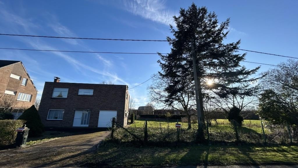 Ruime WONING met naastliggende BOUWGROND, Immo, Huizen en Appartementen te koop, Hasselt, 500 tot 1000 m², Twee onder één kap