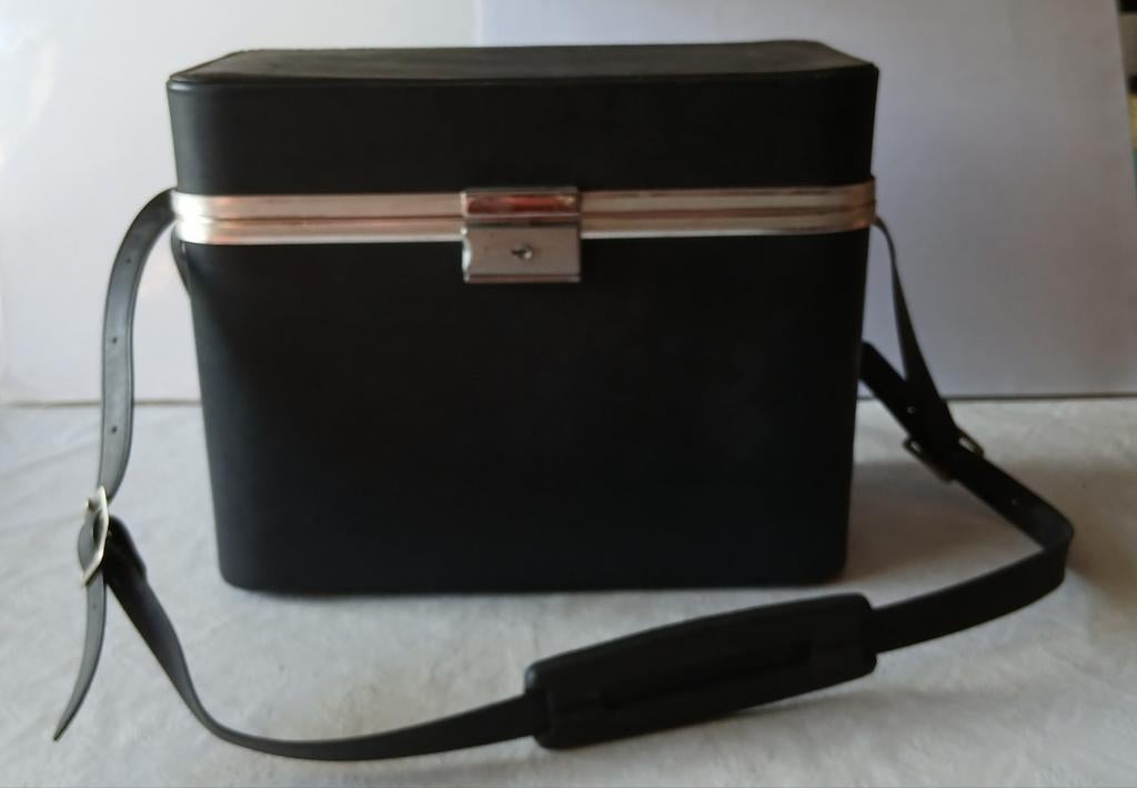 Étui pour appareil photo vintage avec serrure Hinomoto., Enlèvement ou Envoi, Sac à bandoulière