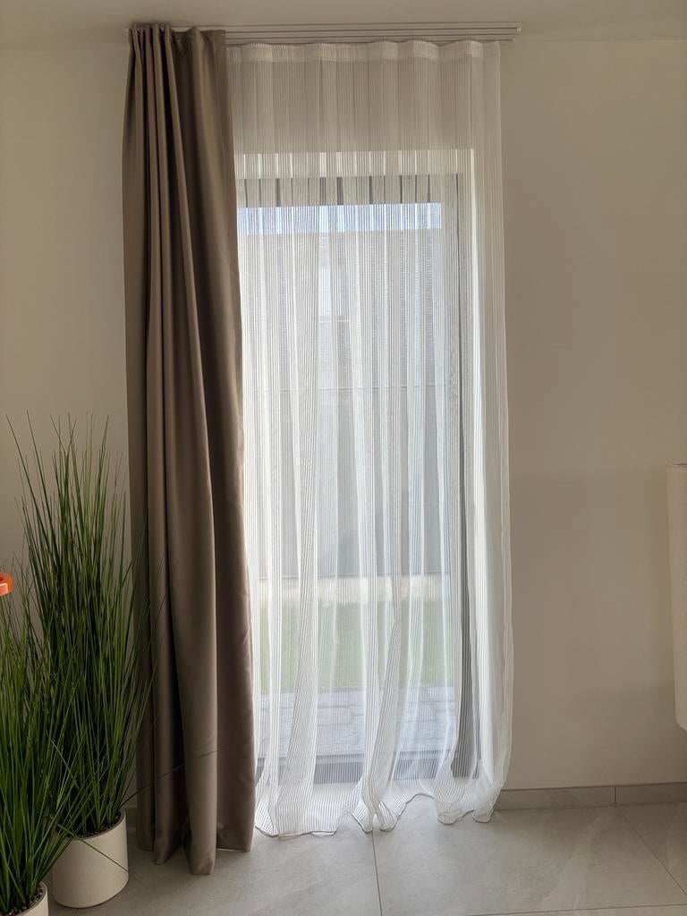 Stoffen gordijnen met verduisterende gordijnen, Ophalen, Zo goed als nieuw