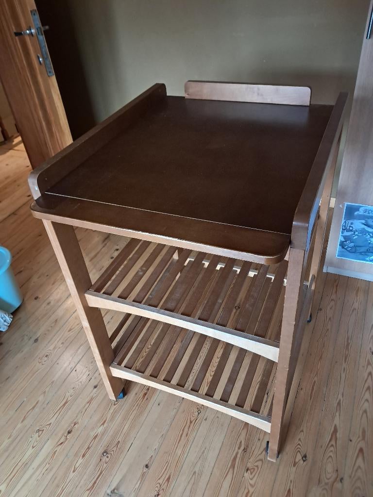 Verzorgingstafel hout, Enlèvement, Utilisé, Coussin à langer, Autres marques