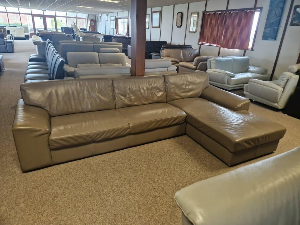 TAUPE BUFFELLEDEREN HOEKSALON AFM 310 X 170, Huis en Inrichting, Ophalen, Gebruikt, Leer