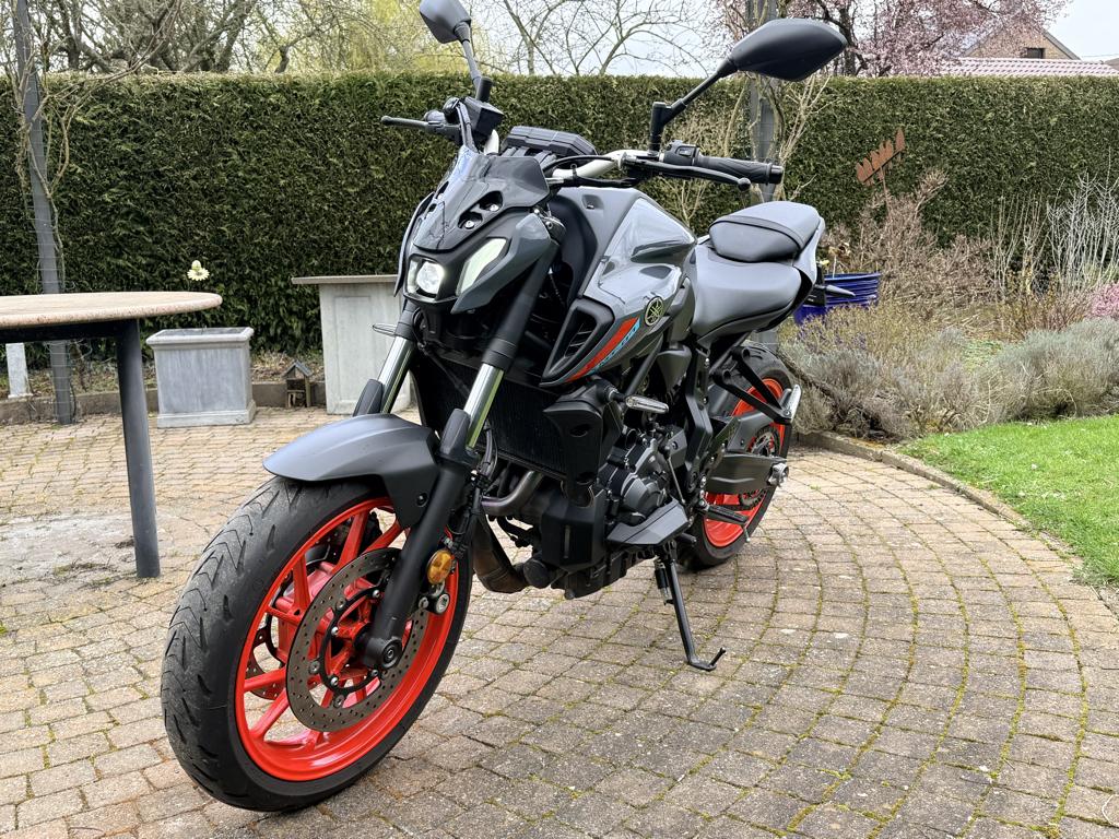 Yamaha MT 07 - 2021 - 8.800 km - perfecte staat!, Motorrijbewijs A, Particulier, Naked bike, LED Verlichting
