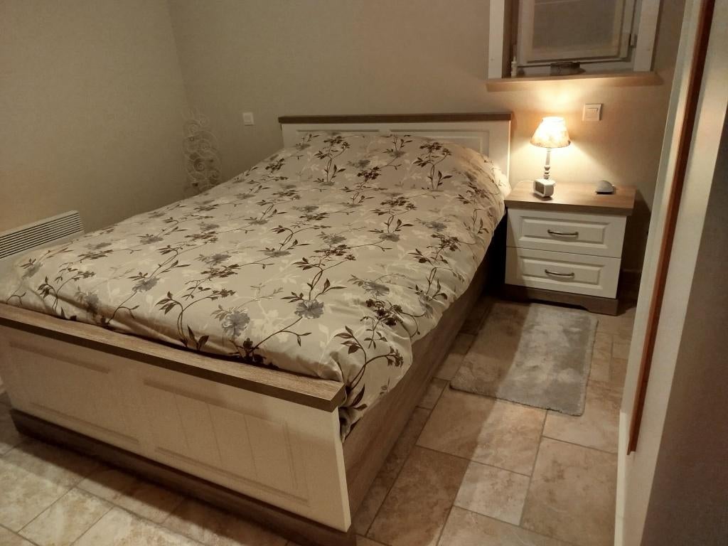 Slaapkamer, Huis en Inrichting, Slaapkamer | Complete slaapkamers, Ophalen, Zo goed als nieuw, Twijfelaar, Landelijk