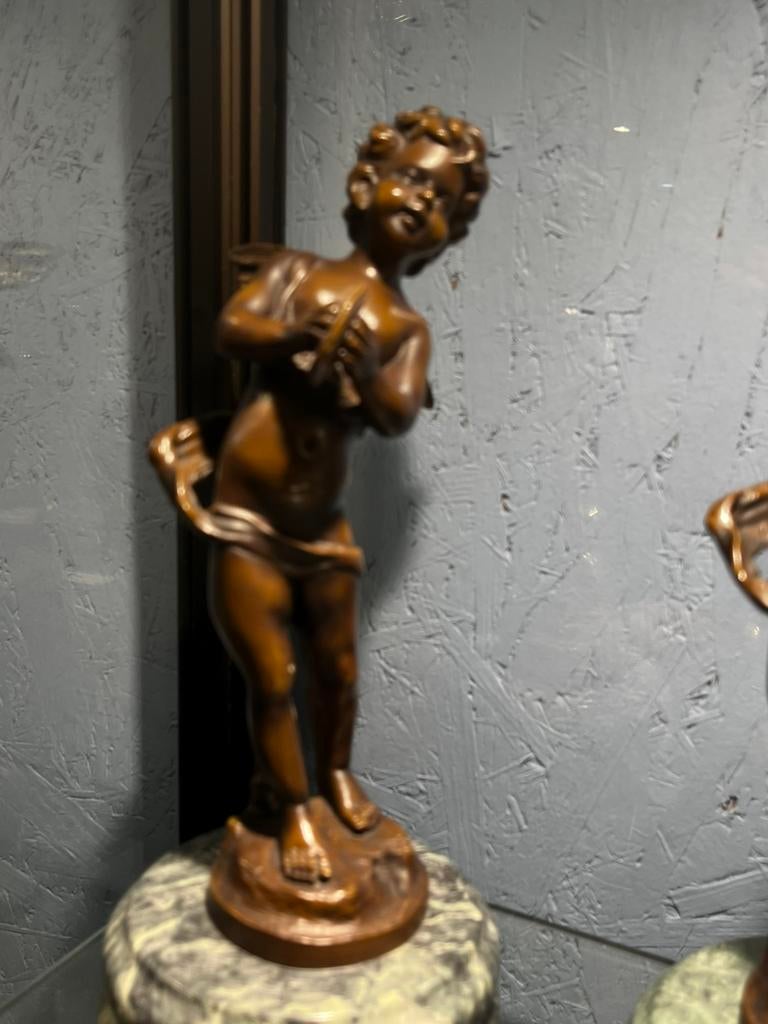 Paire de statues en bronze d'Auguste Moreau, Antiquités & Art, Enlèvement ou Envoi, Cuivre ou Bronze