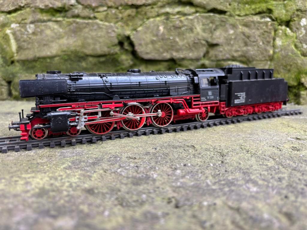 Lange locomotief 01 220 Fleischmann HO (uitstekende staat), Hobby en Vrije tijd, Ophalen of Verzenden, Zo goed als nieuw, Locomotief