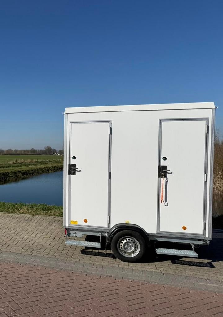 Te koop nieuwe  toiletwagen 1-1 met vermalers, Ophalen, Nieuw