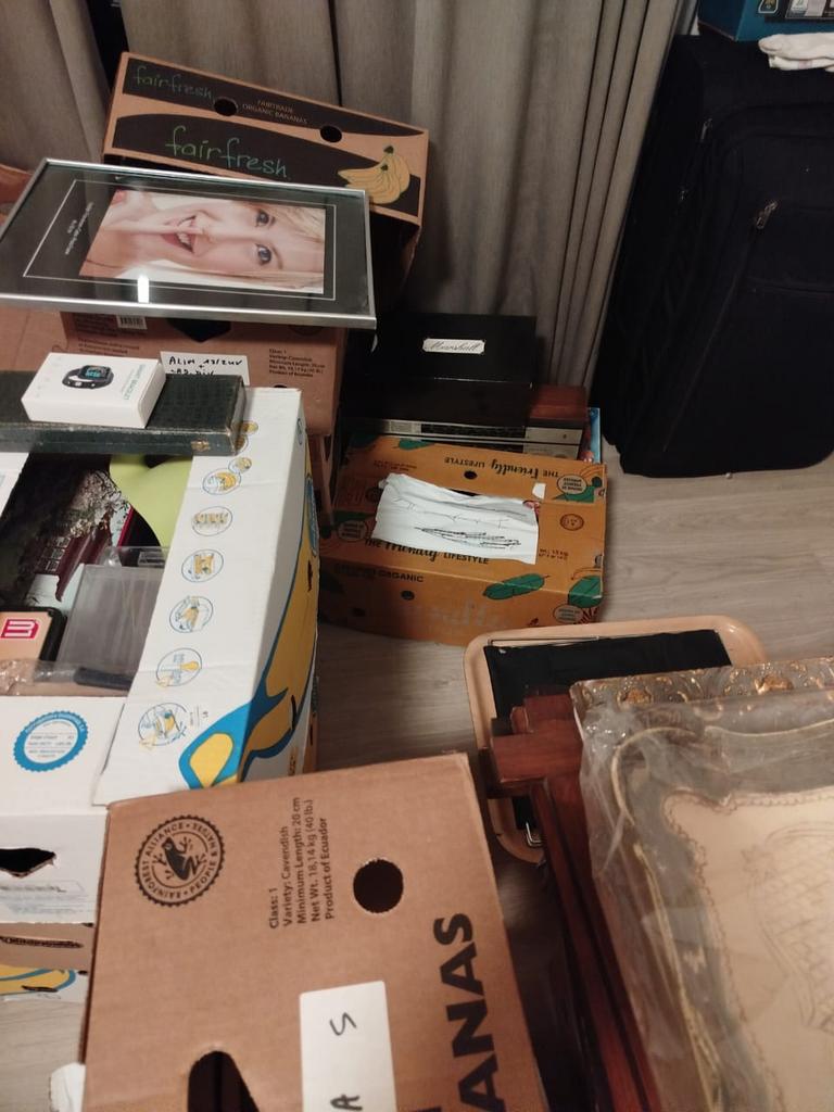 Dozen met diverse spullen voor rommelmarkt / tweedehands, Enlèvement, Comme neuf