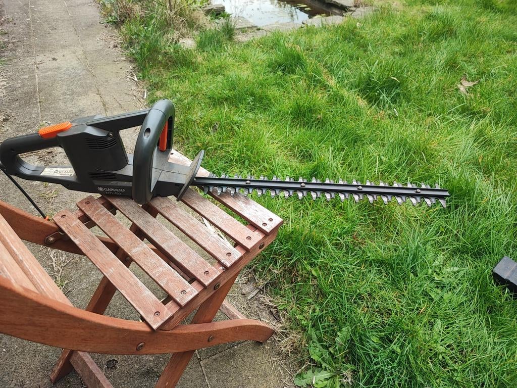 Heggenschaar, Ophalen