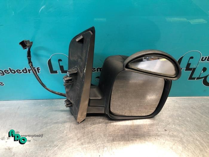 Buitenspiegel rechts van een Citroen Nemo (Nemo 08-), Gebruikt, -, Ophalen of Verzenden, -