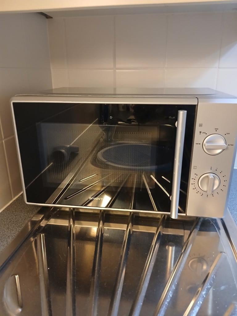 Four à micro-ondes, Enlèvement, Micro-ondes