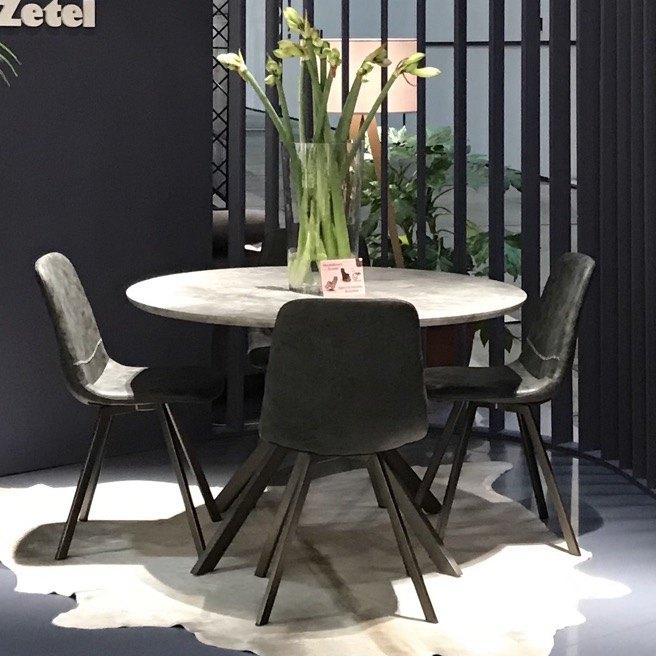 Nieuw tafel + 4 stoelen = 600 euro compleet., Huis en Inrichting, Tafels | Eettafels, Ophalen, Nieuw