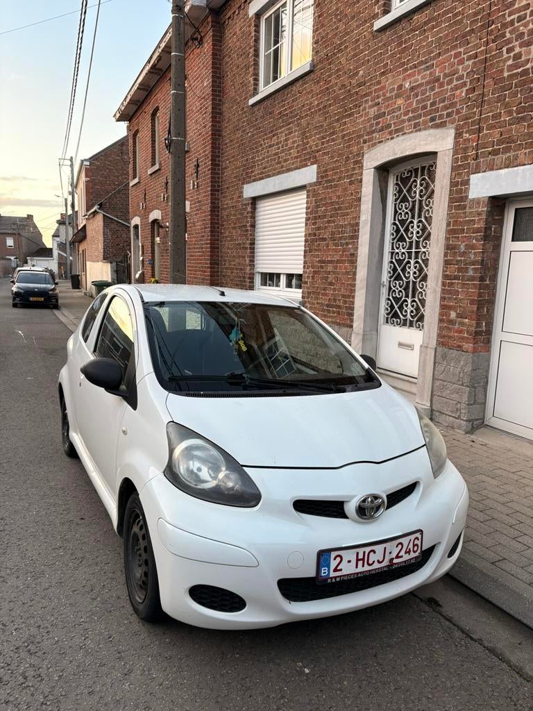 Toyota Aygo jaar 2011 te koop in de staat, Auto's, Toyota, Bluetooth, Particulier, Aygo, 3 deurs