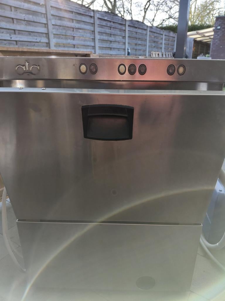 Vaatwasmachine industrieel, Elektronische apparatuur, Vaatwasmachines, Ophalen