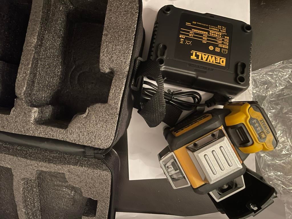 Dewalt 12-lijnlaser, Ophalen of Verzenden