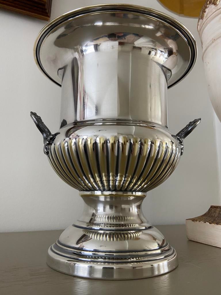 Seau a champagne métal argenté Fleuron , Christofle, Enlèvement, Argent