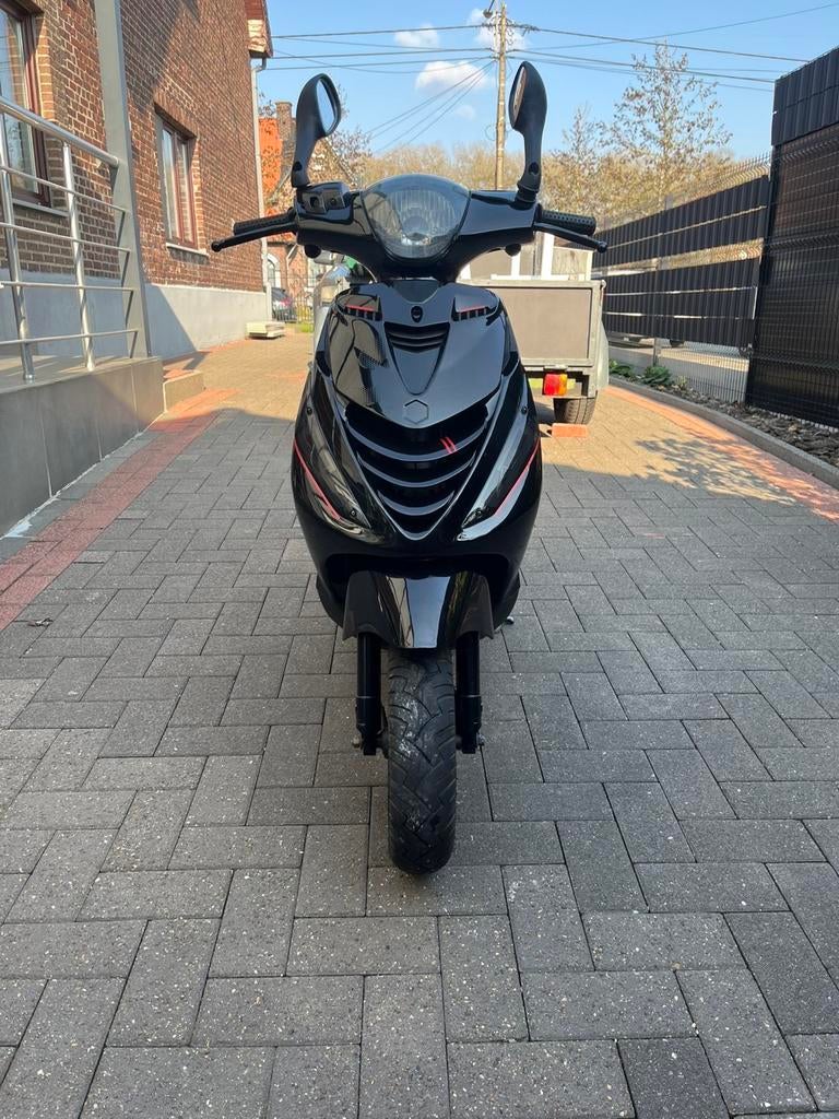 Piaggo zip A classe 2t, Vélos & Vélomoteurs, Scooters | Piaggio, Enlèvement ou Envoi, Comme neuf, Zip
