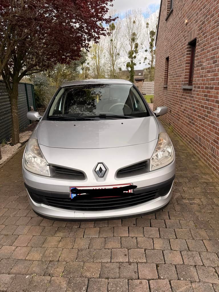 Clio 3 phase 1 1.6l 87kw boite auto, Enlèvement ou Envoi