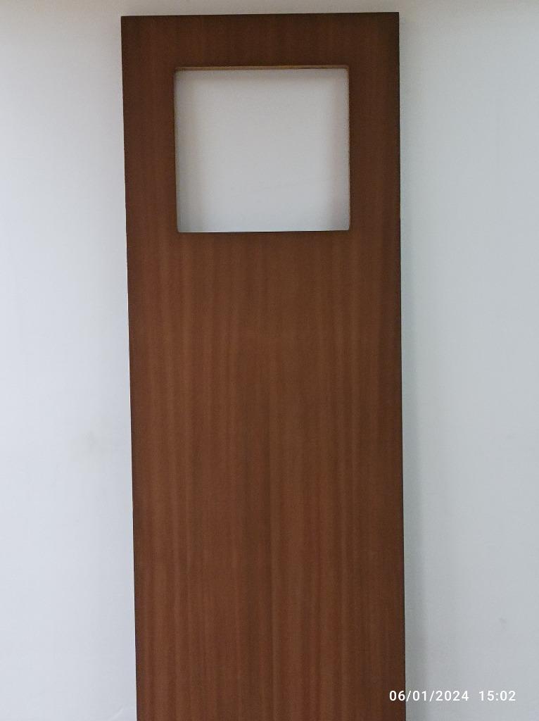 PORTES  ALVEOLAIRES BOIS   NOUVELLES, Enlèvement, Neuf, Bois