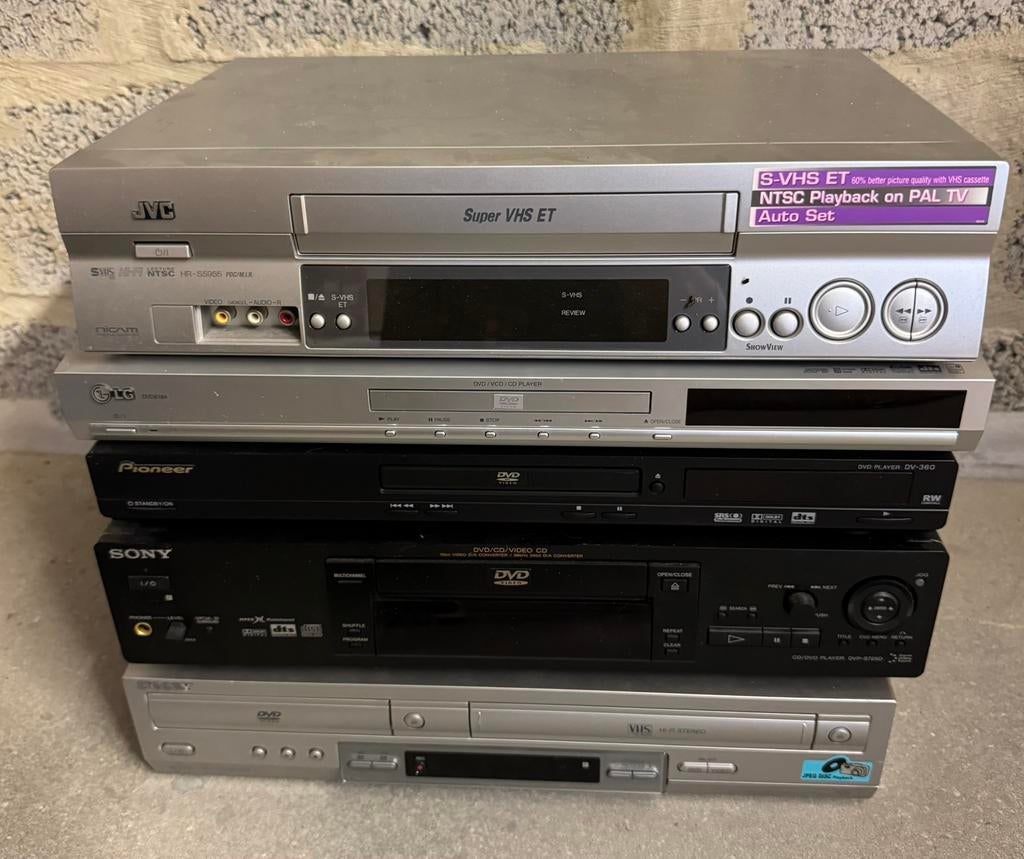 Lot lecteurs VHS / S-VHS / DVD – 100 % fonctionnels, TV, Hi-fi & Vidéo, Lecteurs vidéo, Enlèvement, Utilisé