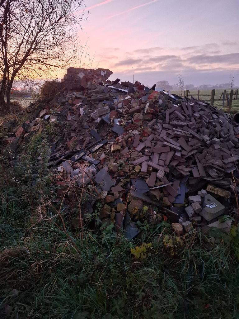 Steenpuin, Enlèvement