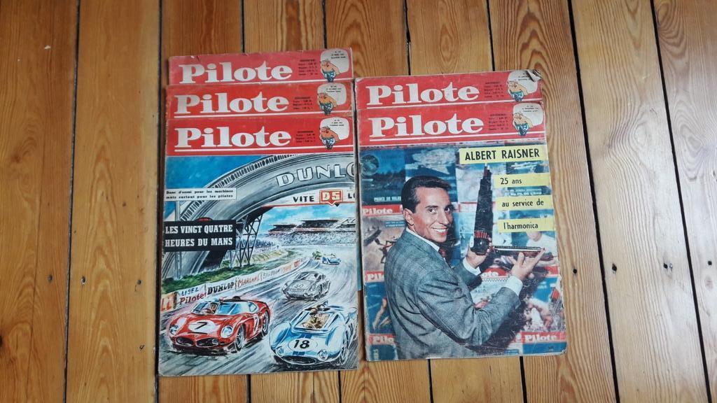 MAGAZINES Pilote grand format divers numéros (Astérix, ...), Livres, Série complète ou Série, Enlèvement ou Envoi, Utilisé