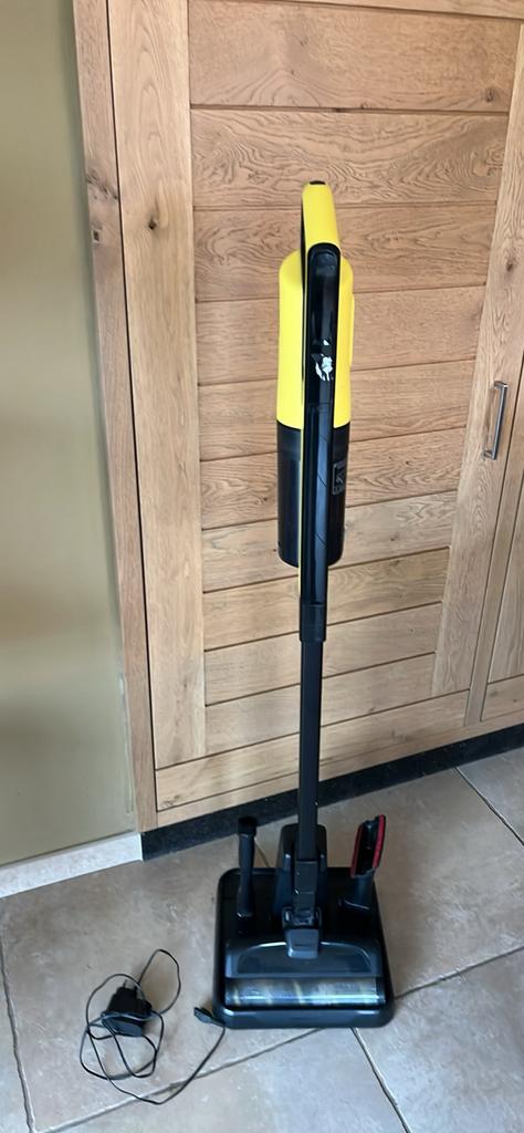 Aspirateur balai karcher, Electroménager, Aspirateurs, Enlèvement, Utilisé, Réservoir, Aspirateur