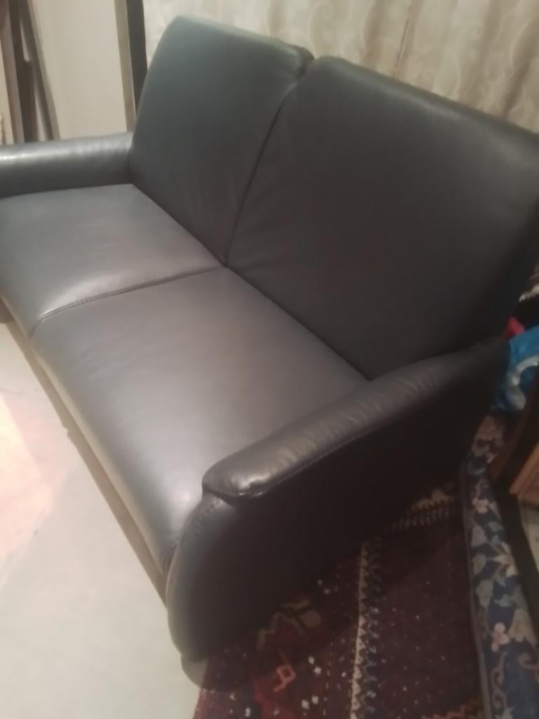 Blauwe  2 zit in leder, Huis en Inrichting, Slaapkamer | Slaapbanken, Ophalen