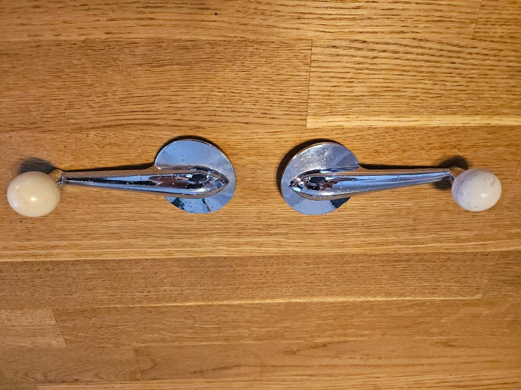 DKW, 2 chromé vensterkrukken (hendels), Particulier, Te koop, Overige merken