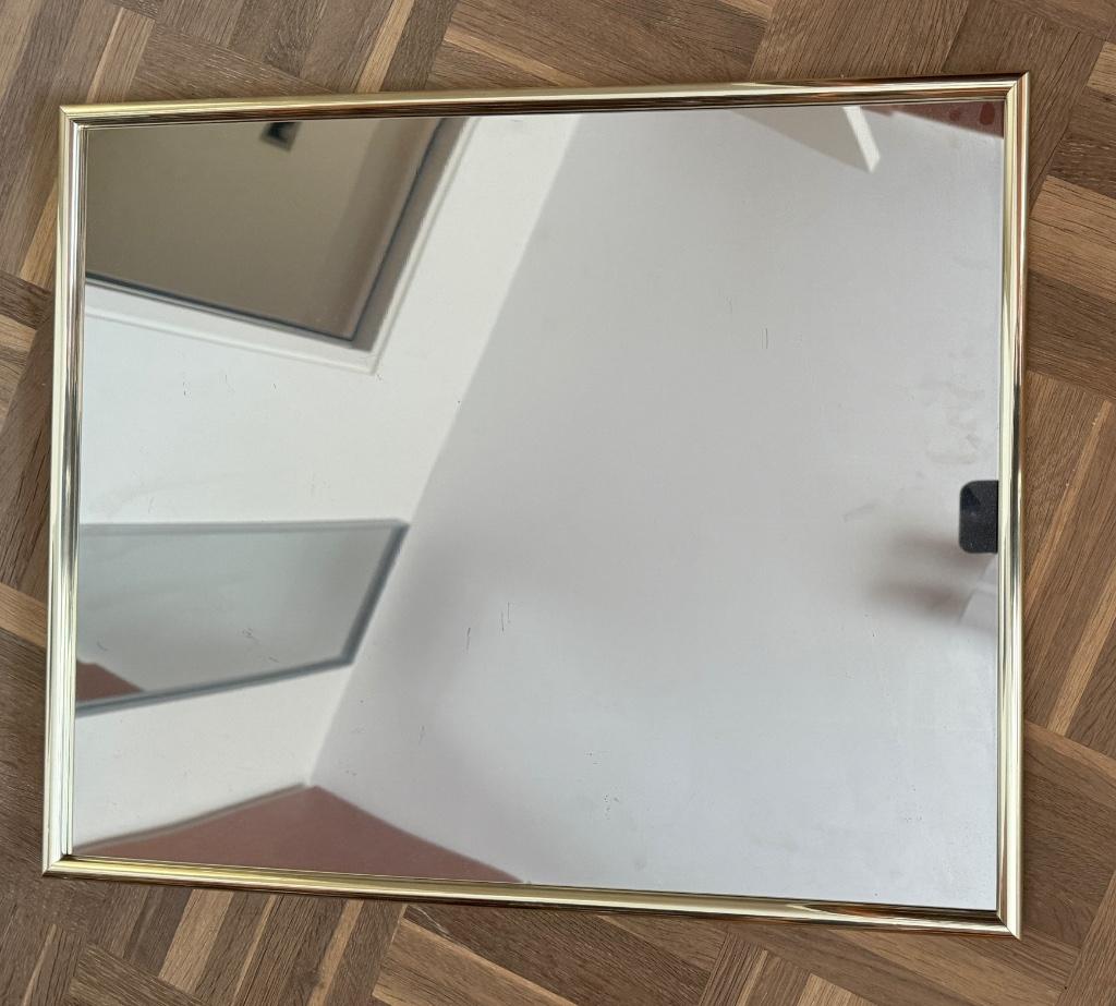 Miroir avec cadre doré, Maison & Meubles, Accessoires pour la Maison | Miroirs, Neuf, Moins de 100 cm, Enlèvement, 50 à 75 cm